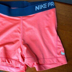 Womens Small Nike Pros, Pink/Grey